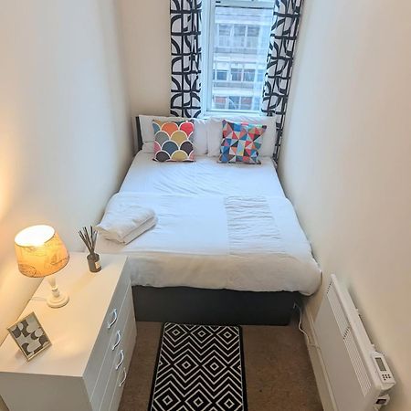Sunny Haymarket Room Edimburgo Exterior foto