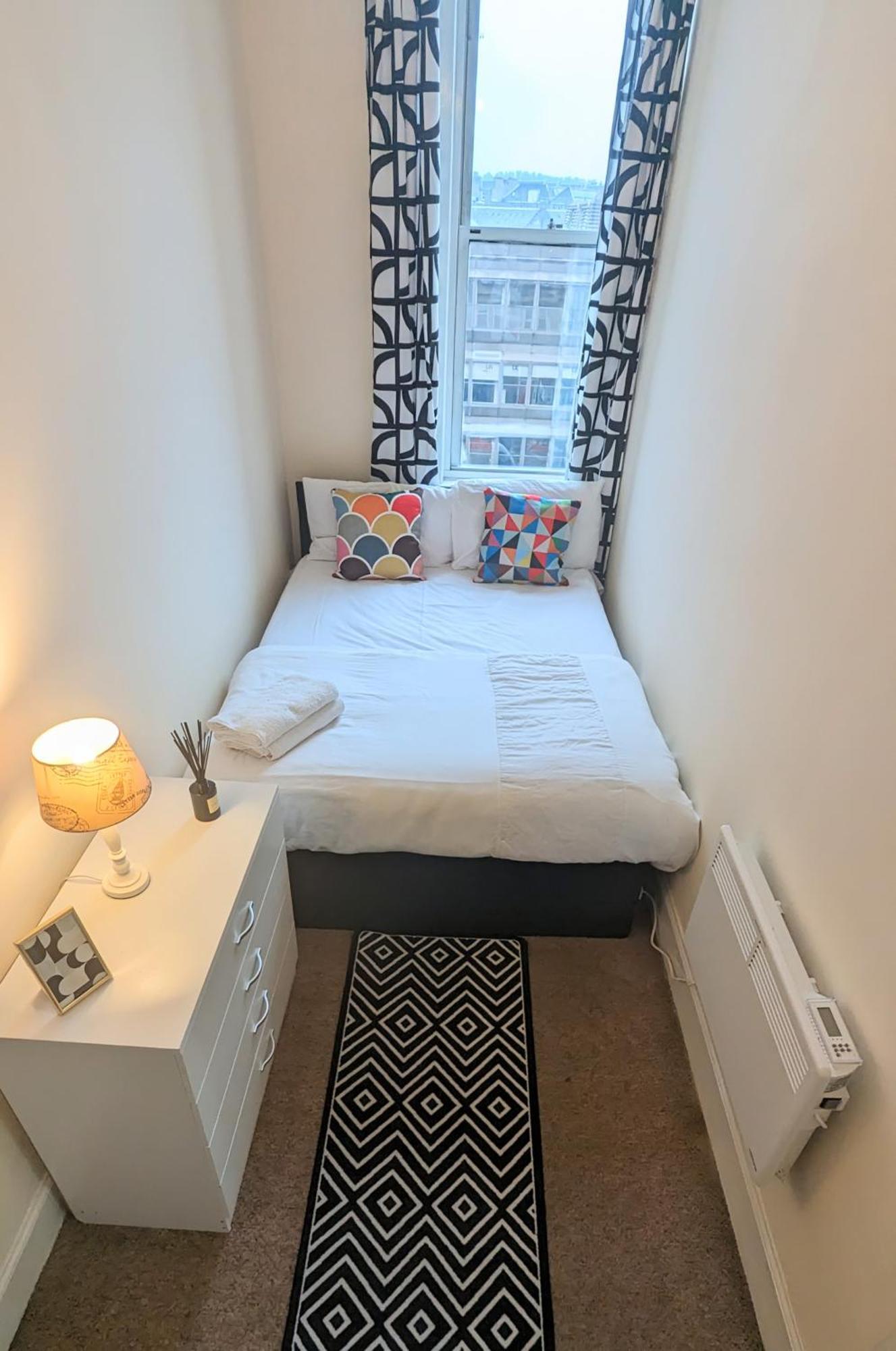 Sunny Haymarket Room Edimburgo Exterior foto